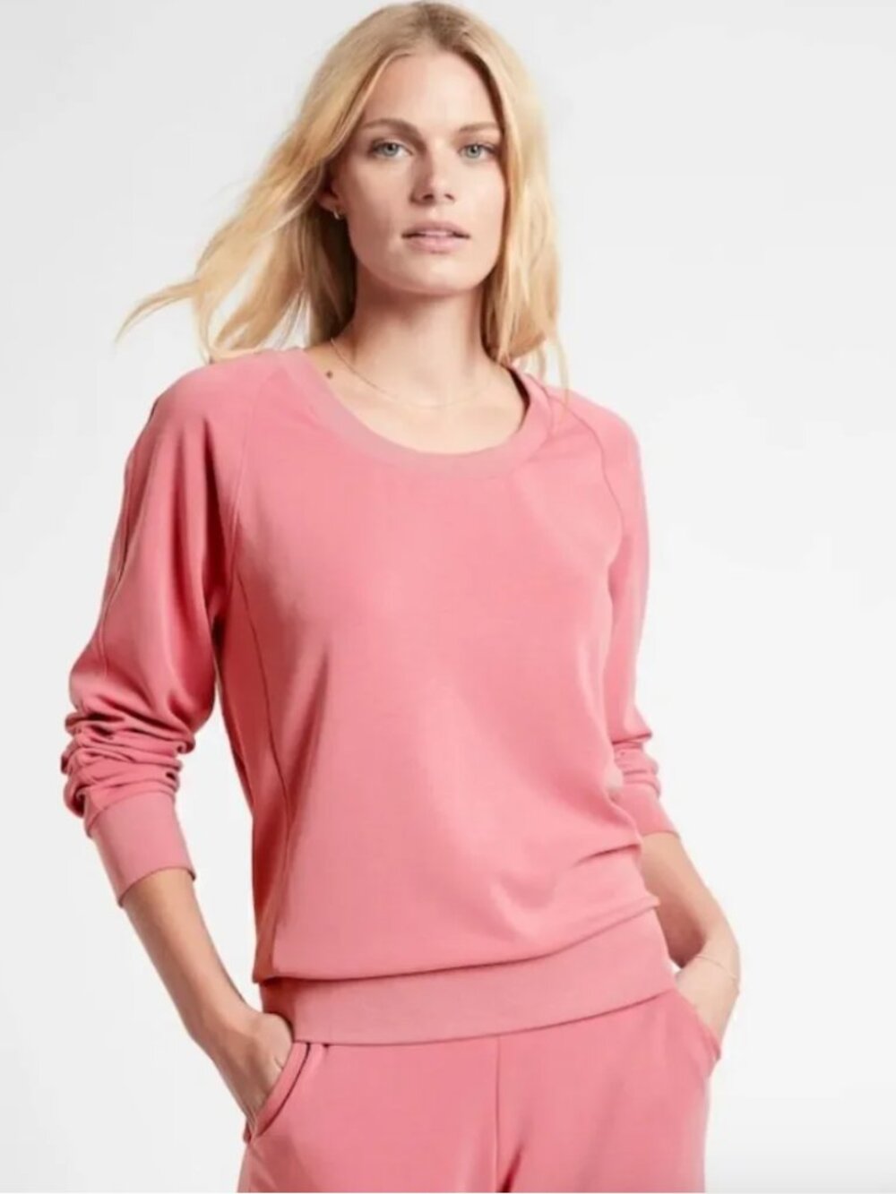 Athleta Seasoft Scoop-Neck Sweatshirt Antique Rose Pink